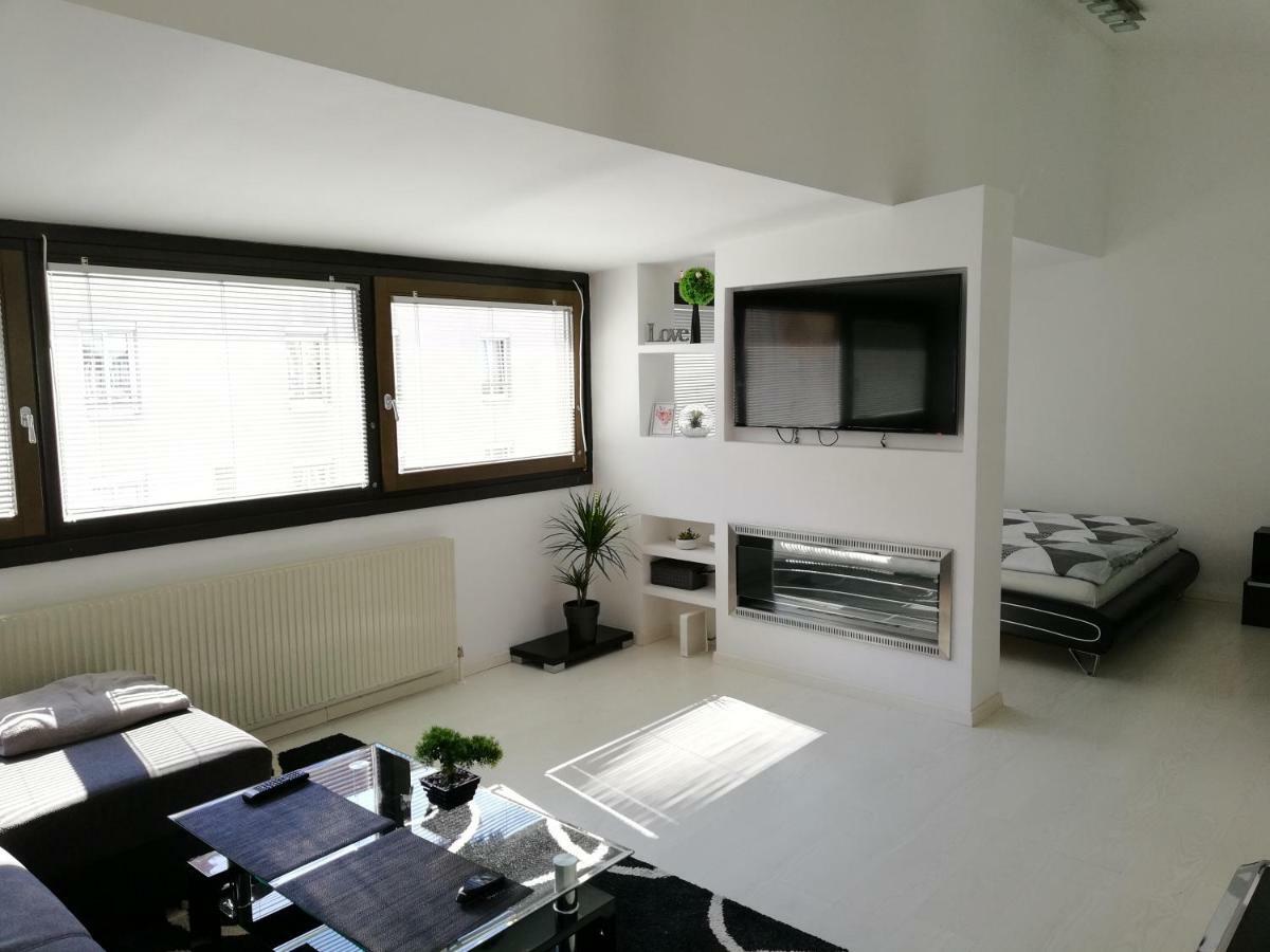 Appartement Andrej Andrej à Vienne Extérieur photo